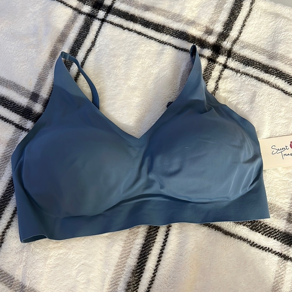 Seamless super soft bra